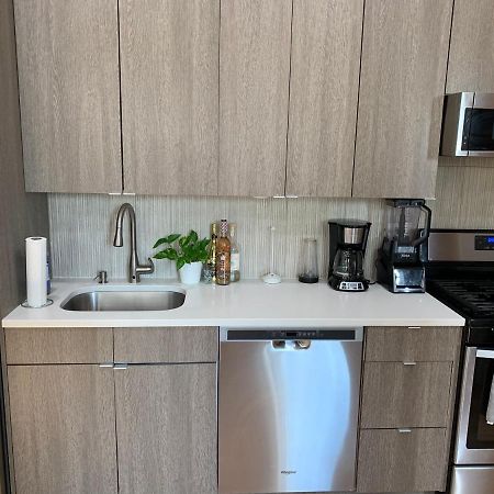 Apartament Urban Jungle Oasis In Queens! Nowy Jork Zewnętrze zdjęcie